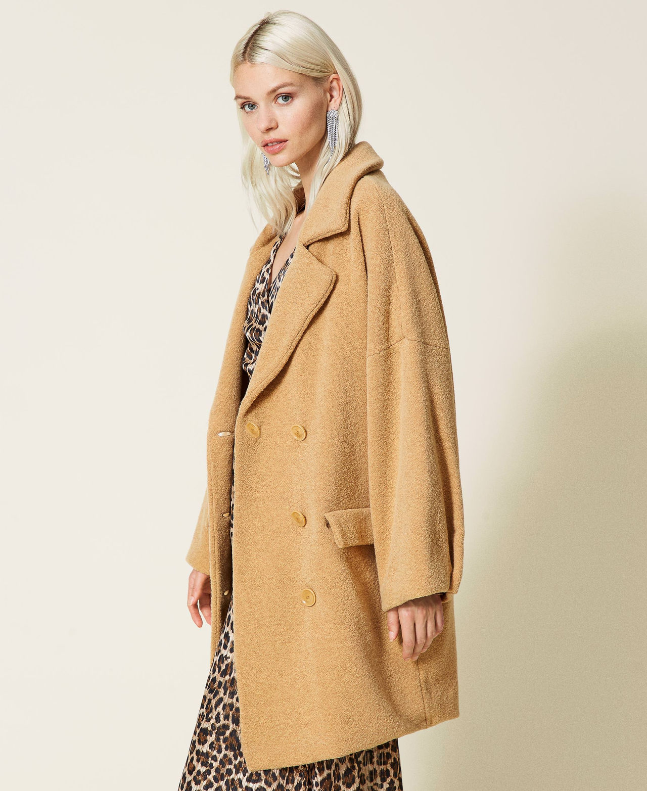 Boucl&eacute; coat Soft Beige Woman 212AT3113-02