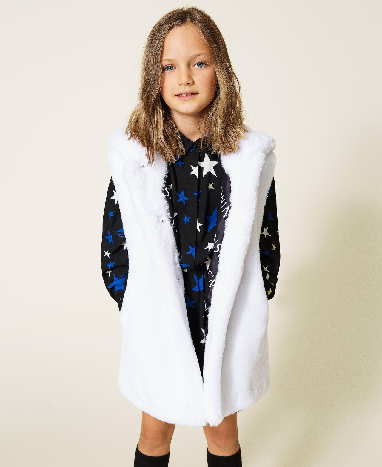 Chaleco largo con capucha Hueso Ni&ntilde;a 212GJ2102-03