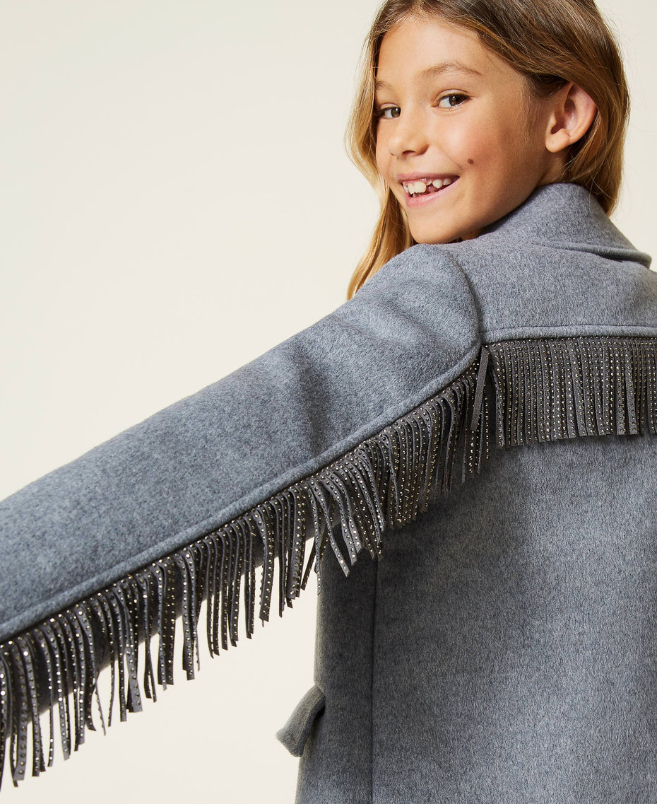 Abrigo de pa&ntilde;o con flecos Gris M&eacute;lange Claro Ni&ntilde;a 212GJ2130-01
