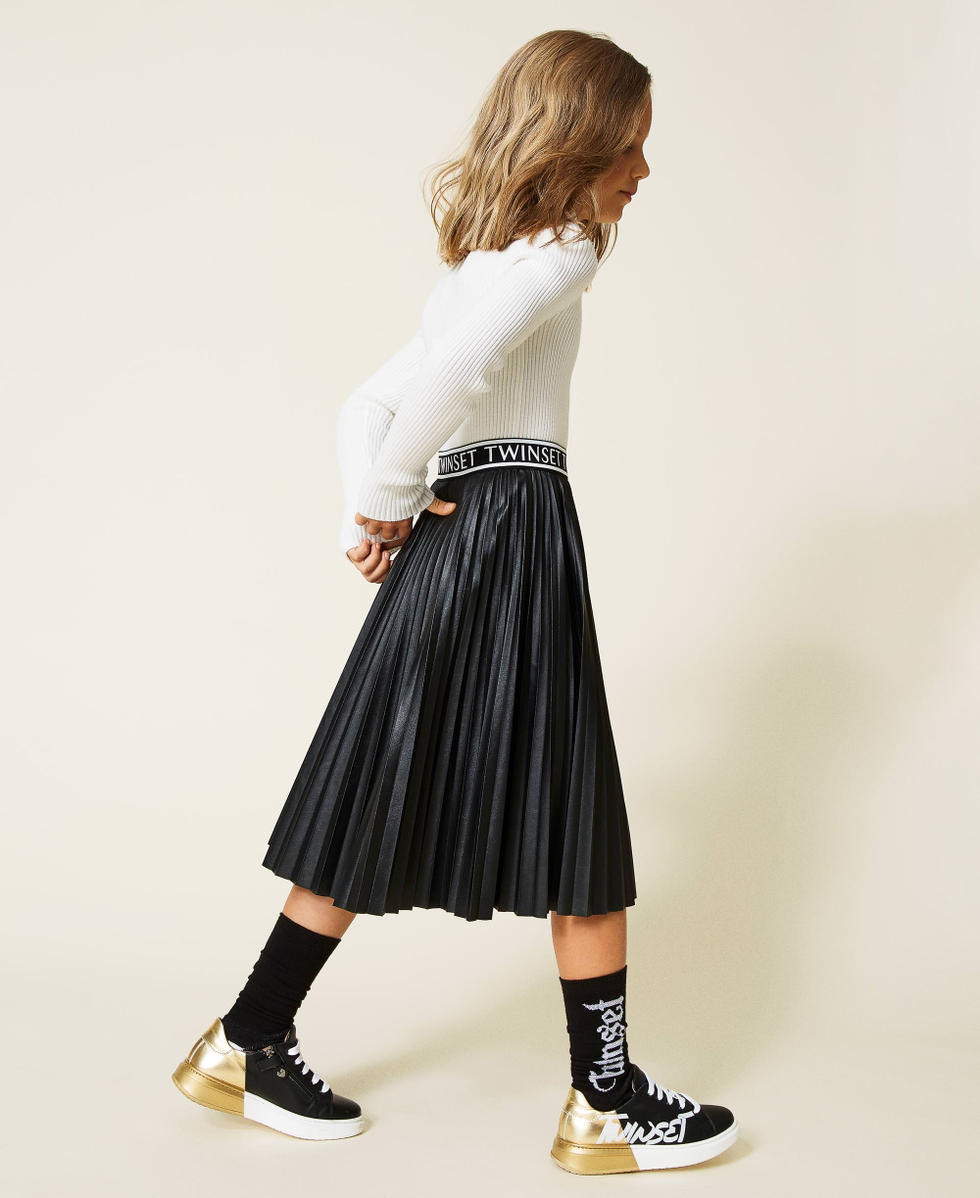 Black pleated clearance midi skirt 9mm