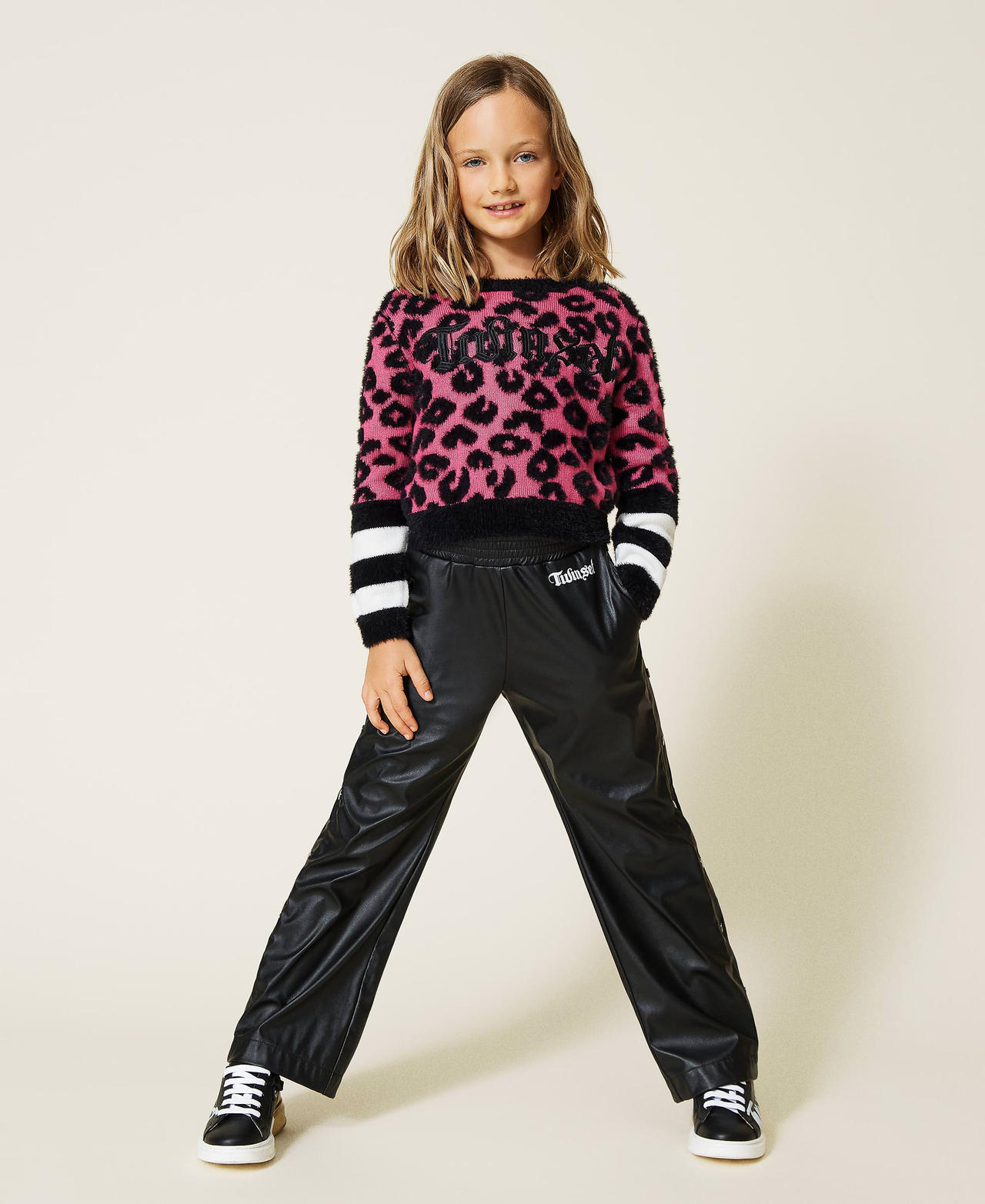 Trousers with logo and buttons Black Girl 212GJ248D-02