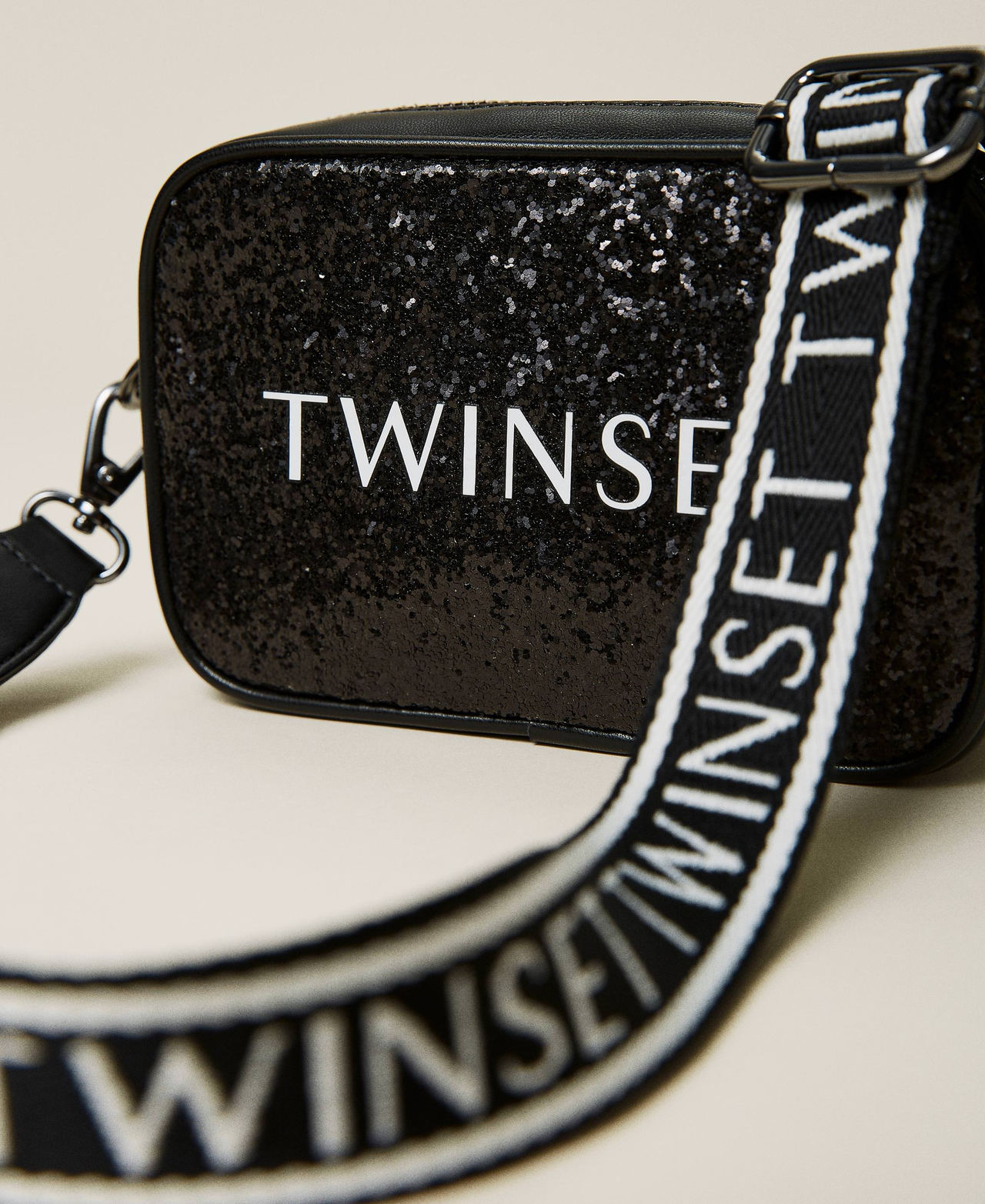 Glitter shoulder bag with logo Black Girl 212GJ7944-02