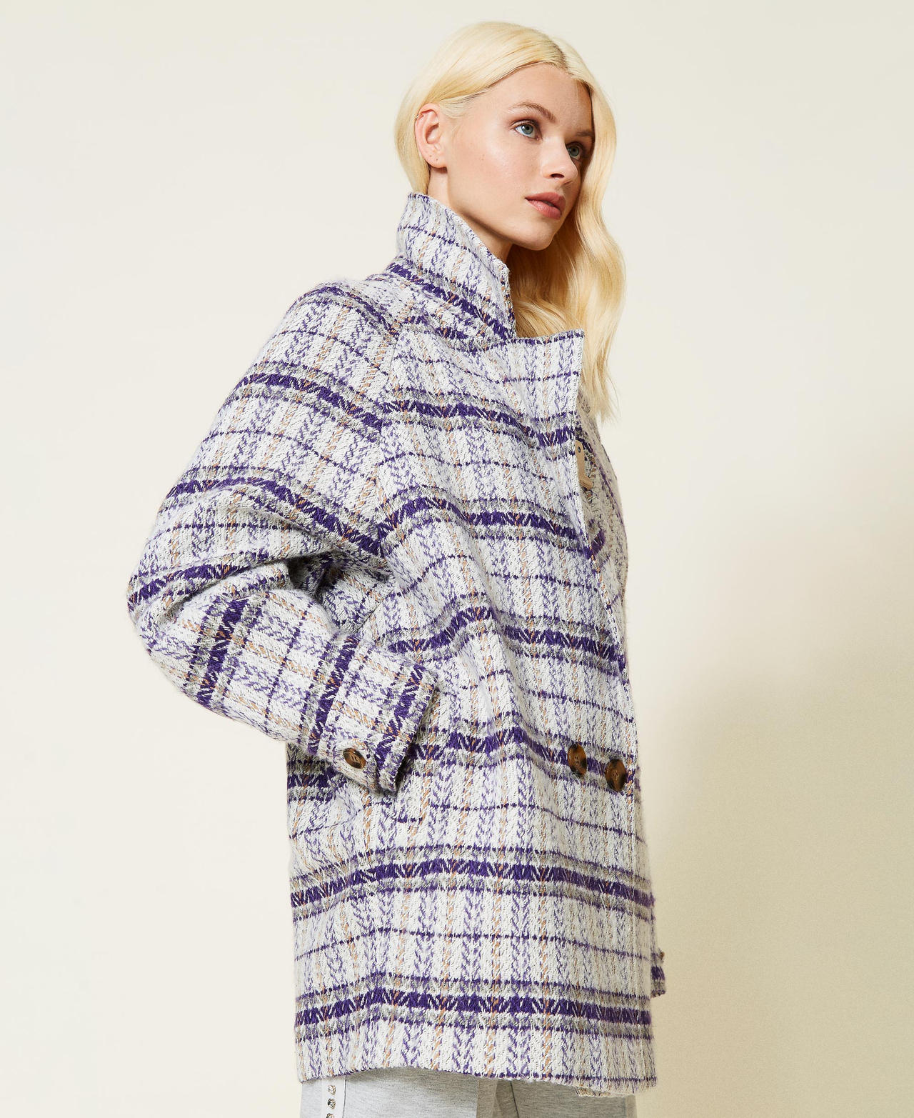 Manteau boutonné en laine mélangée à double boutonnage, CRÃ ME