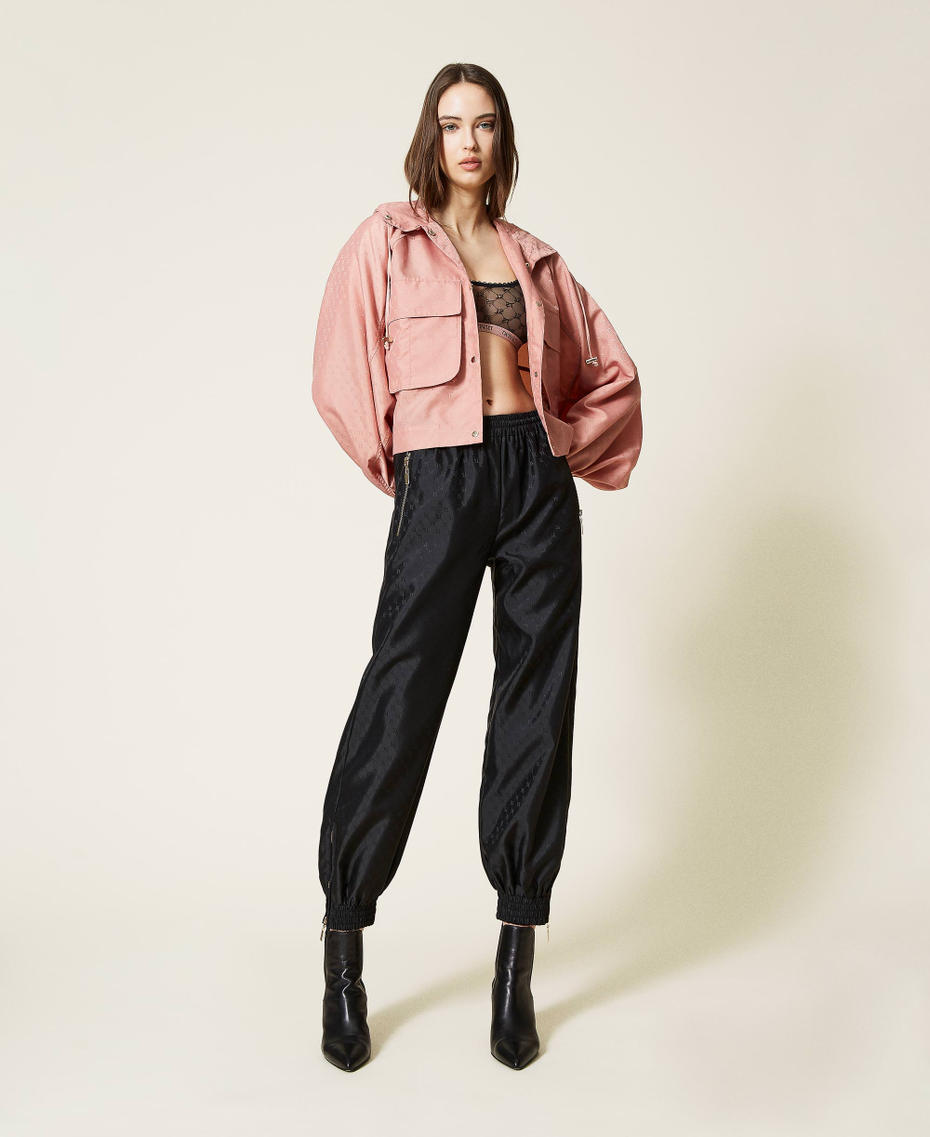 Joggers con logo allover Nero Donna 212LI2LAA-01