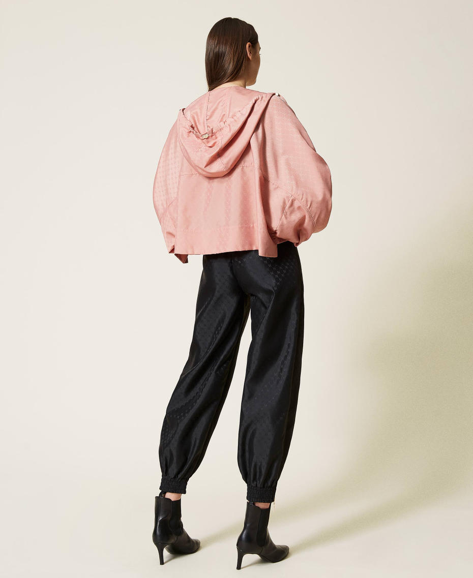 Joggers con logo allover Nero Donna 212LI2LAA-03