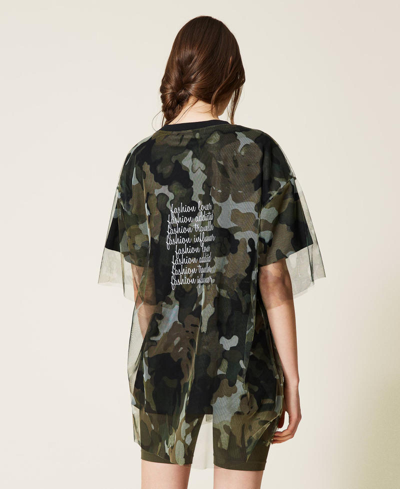 T-Shirt mit Tüll und Camouflageprint Zweifarbig Schwarz / Jungle-Camouflageprint Frau 212LI2WGG-04