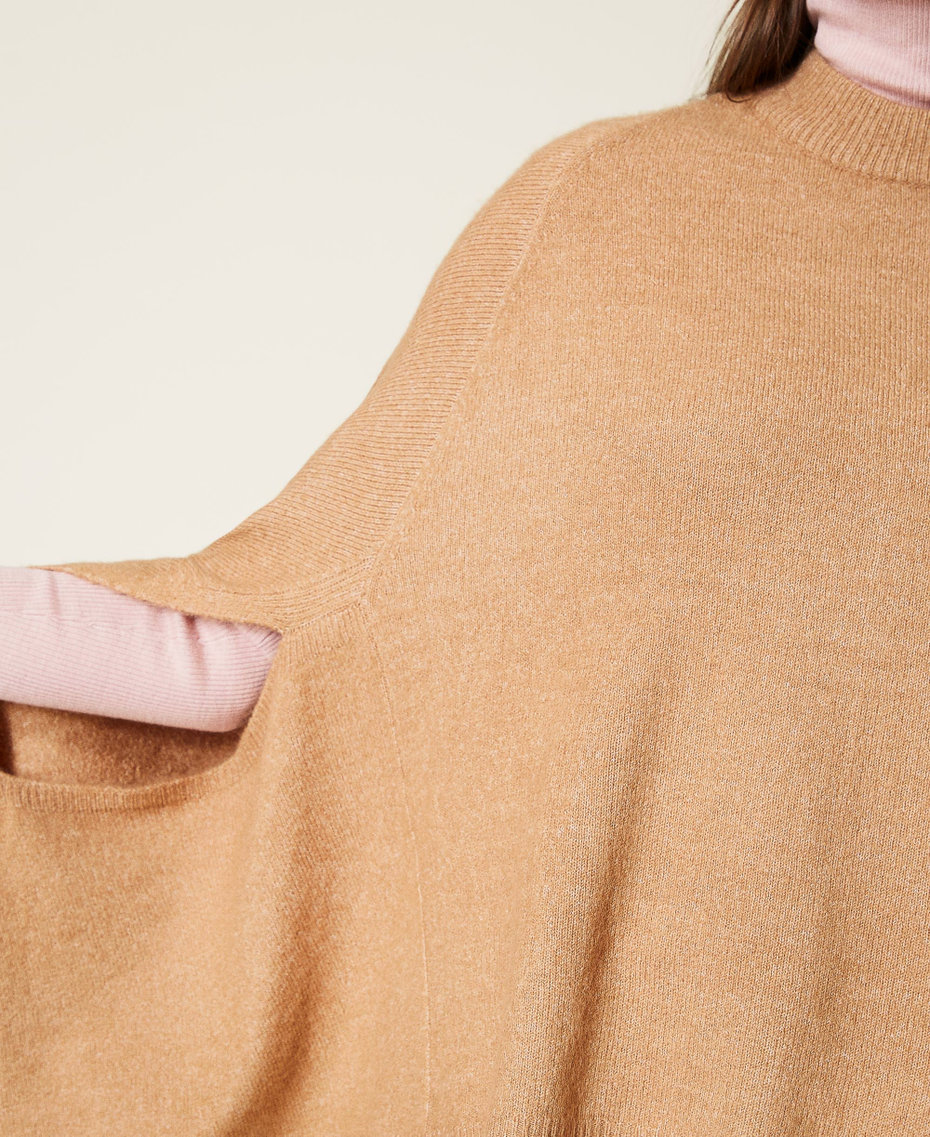 Jersey estilo capa Light Desert Mujer 212LI3QFF-04