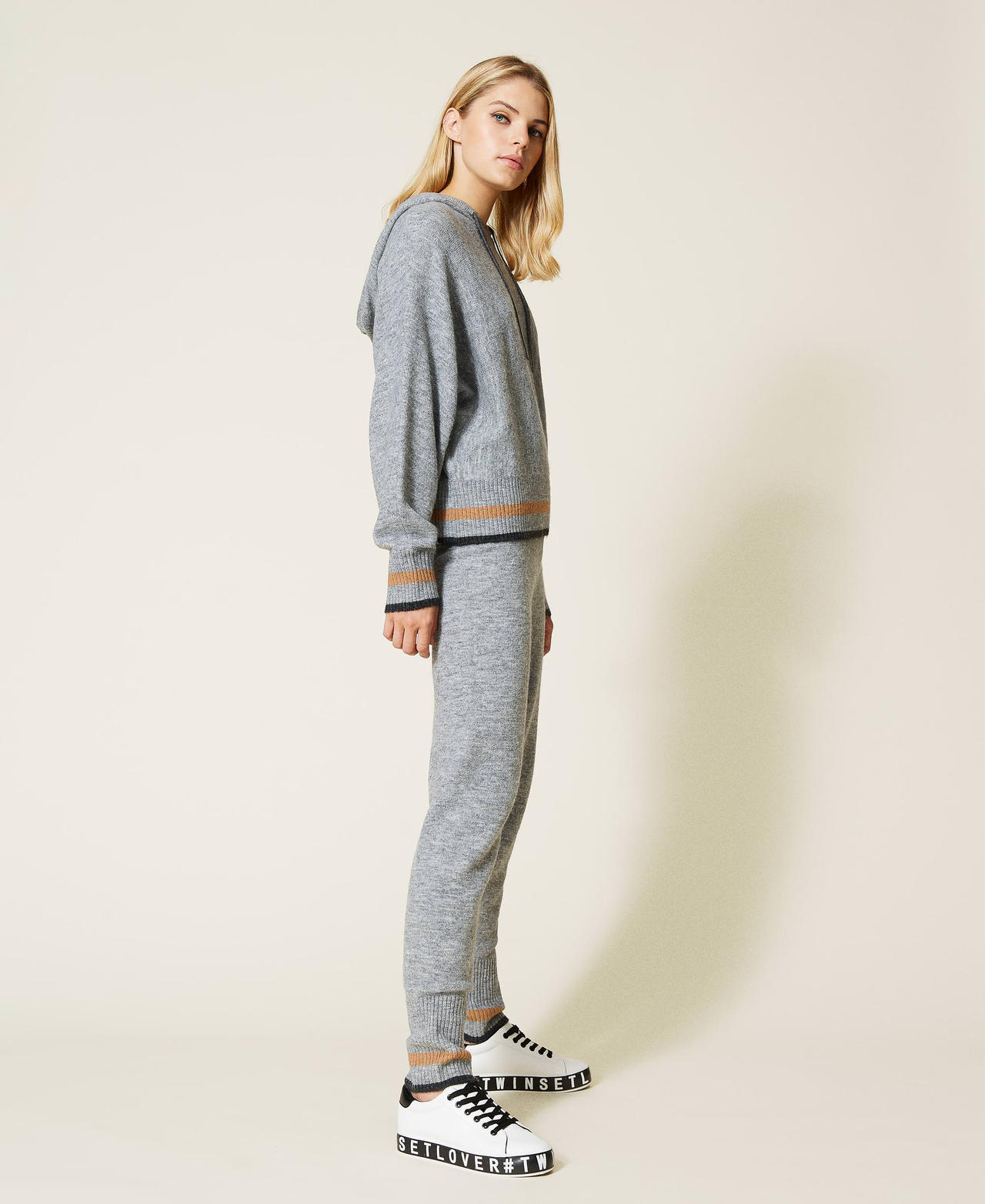 Hooded jumper and joggers Grey Marl / Anthracite / Desert Light Multicolour Woman 212LI3QGG-03