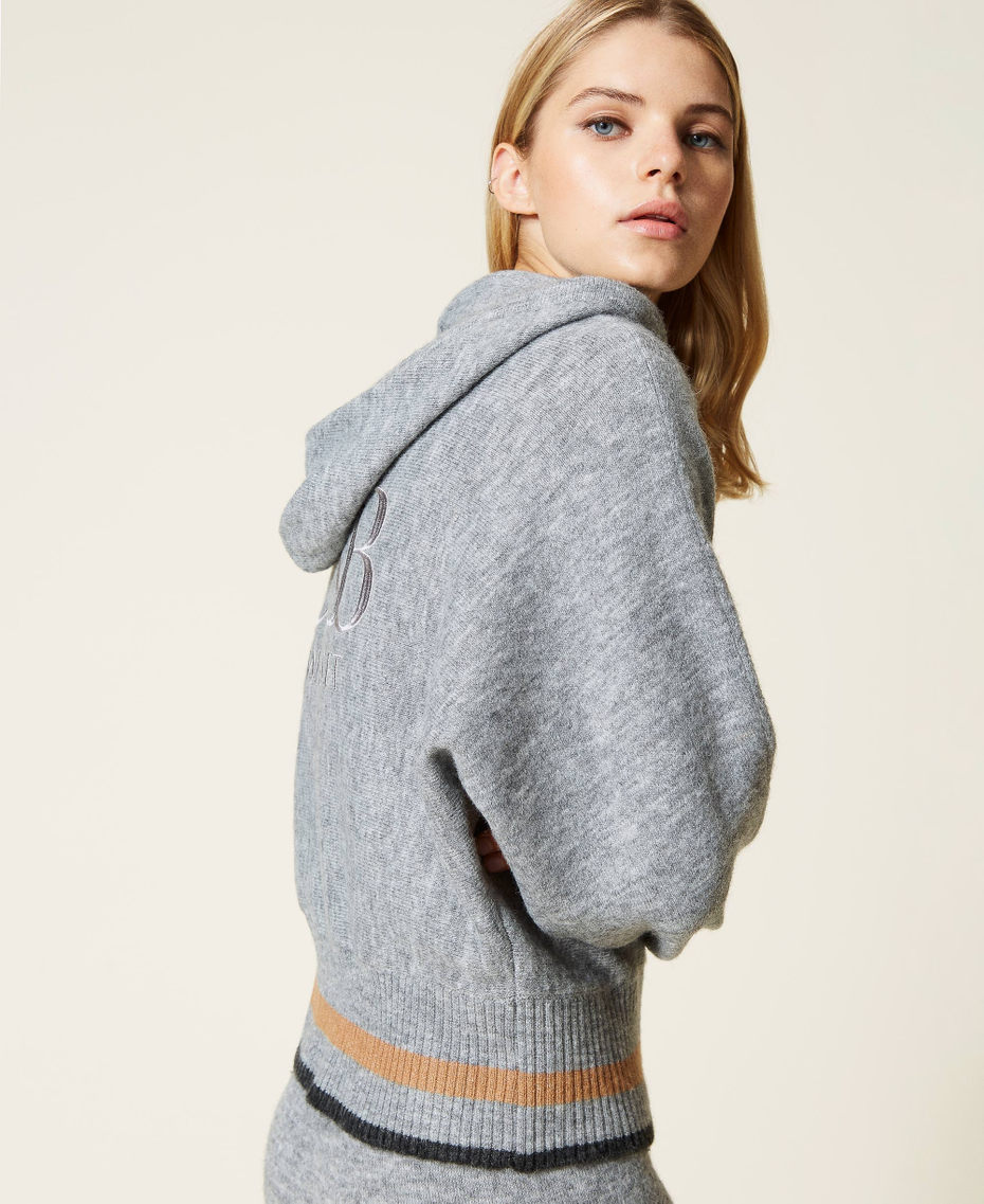Pull avec capuche et pantalon de jogging Multicolore Gris Chin&eacute; / Gris Anthracite / Light Desert Femme 212LI3QGG-04