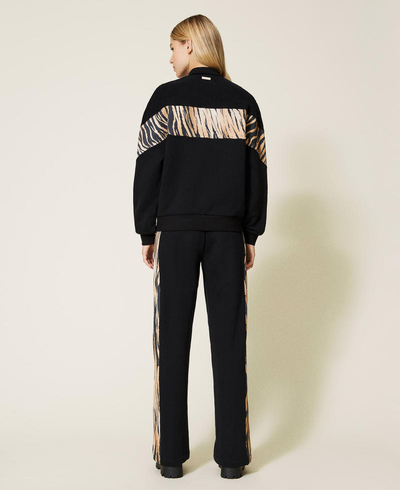 Sweatshirt and trousers with animal print bands Two-tone Black / Tiger Print Woman 212LL2CAA-04