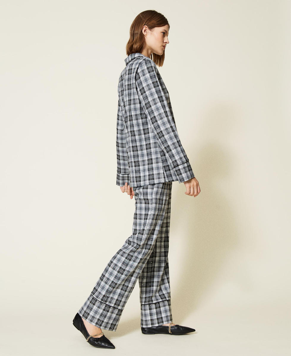 Chequered pajamas clearance