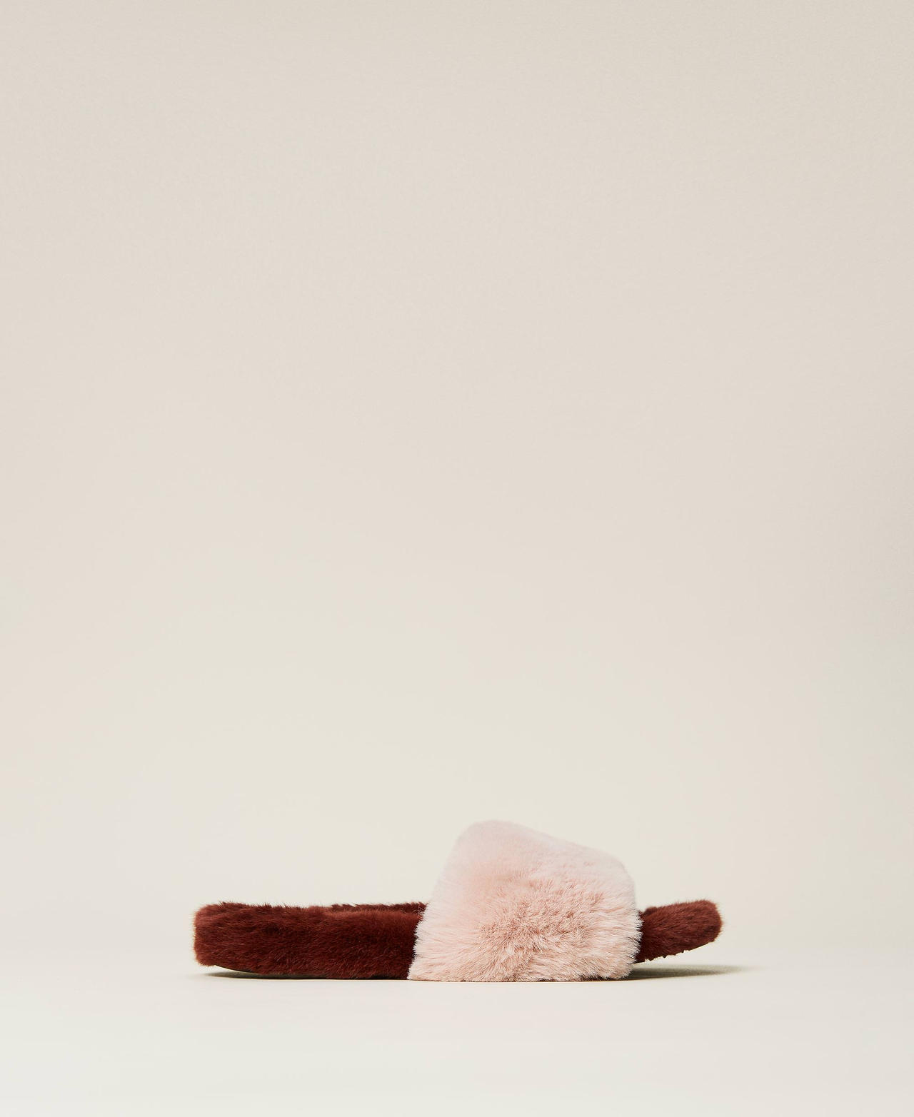 Two-tone slides Two-tone “Pale Mauve” Pink / “Dark  Wine” Purple Woman 212LLPZAA-02