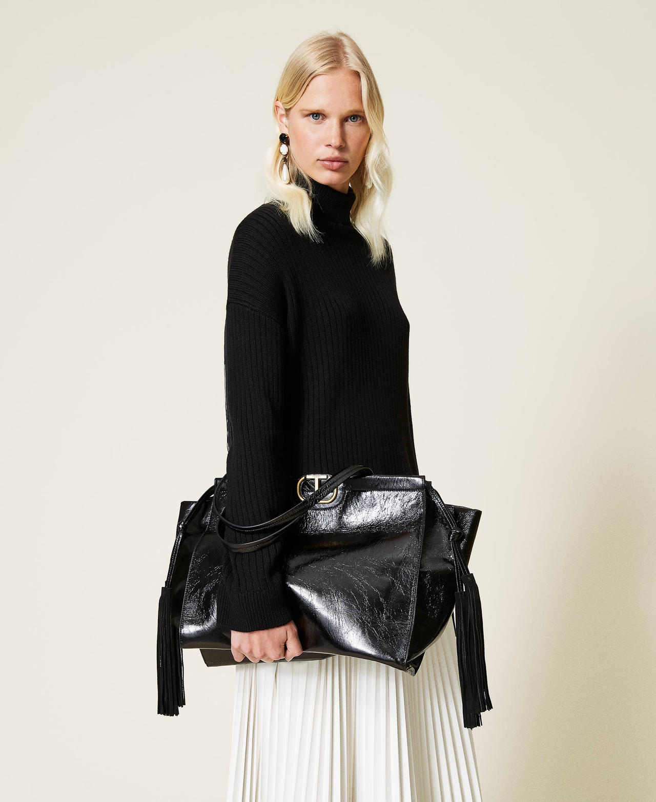 Leather shopper with fringes Black Woman 212TB7110-0S