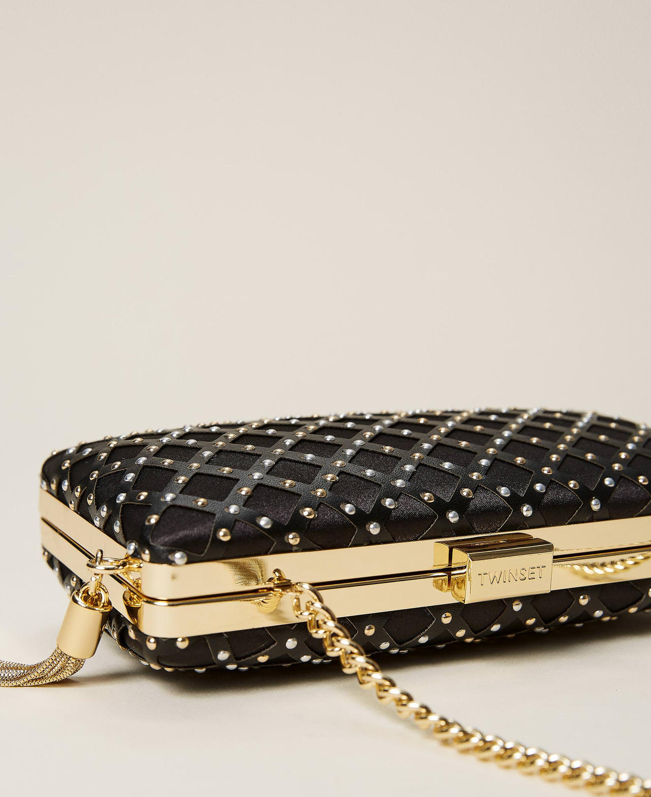 Clutch bag with studs Black Woman 212TB7210-02