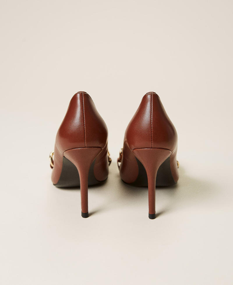 Court shoes with chain Leather Brown Woman 212TCP03A-04