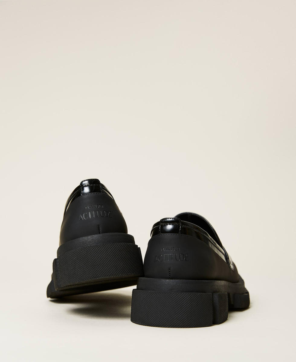 Patent leather moccasins Black Woman 212TCP044-04