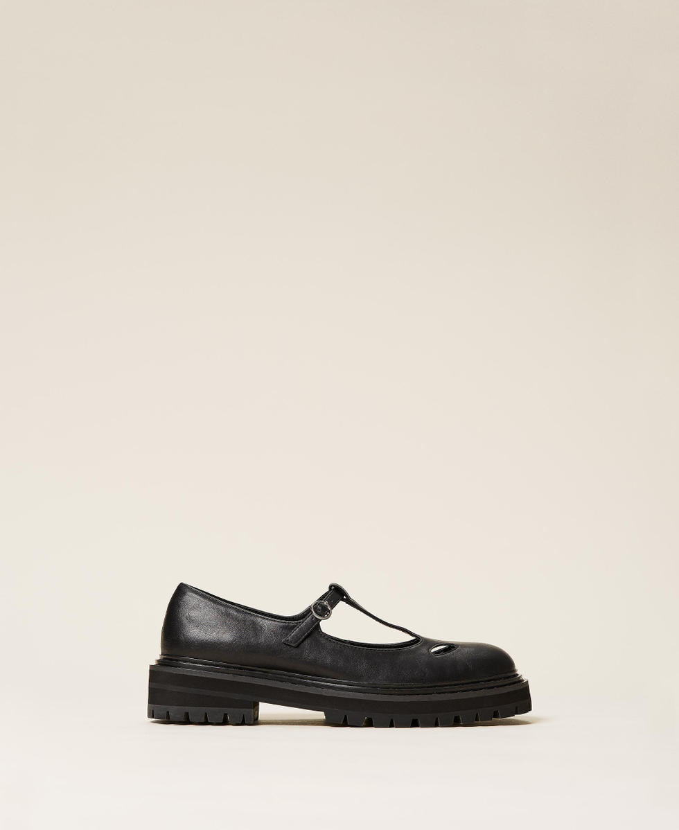 Burberry t bar shoes outlet