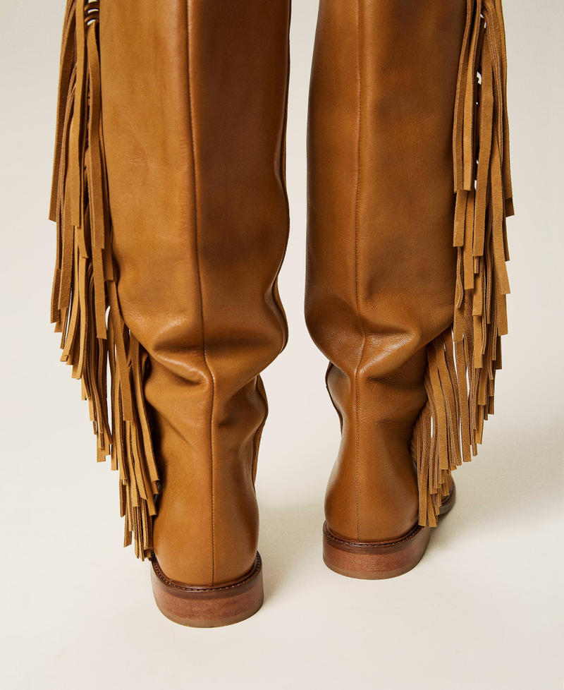 Leather boots with fringes "Cigar" Beige Woman 212TCP106-03