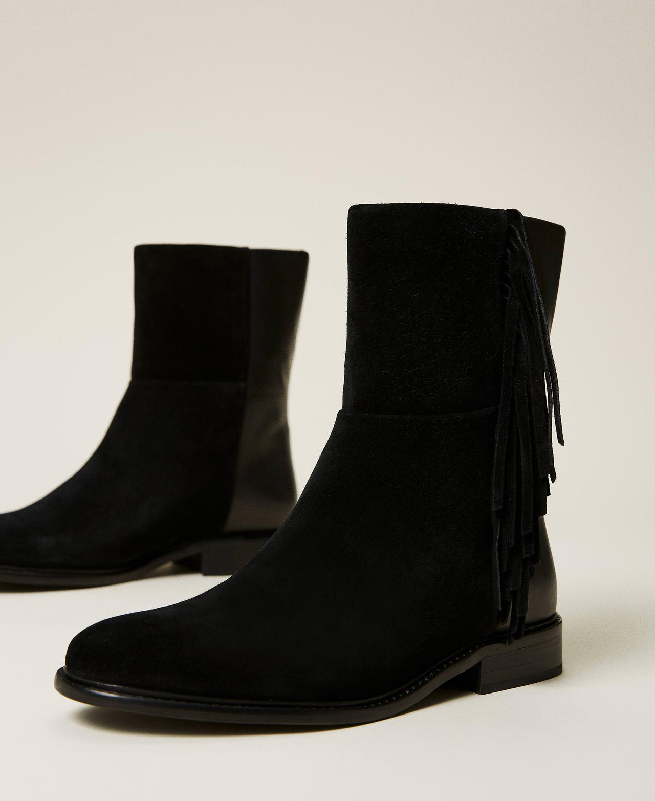 Leather biker boots with fringes Black Woman 212TCP108-02