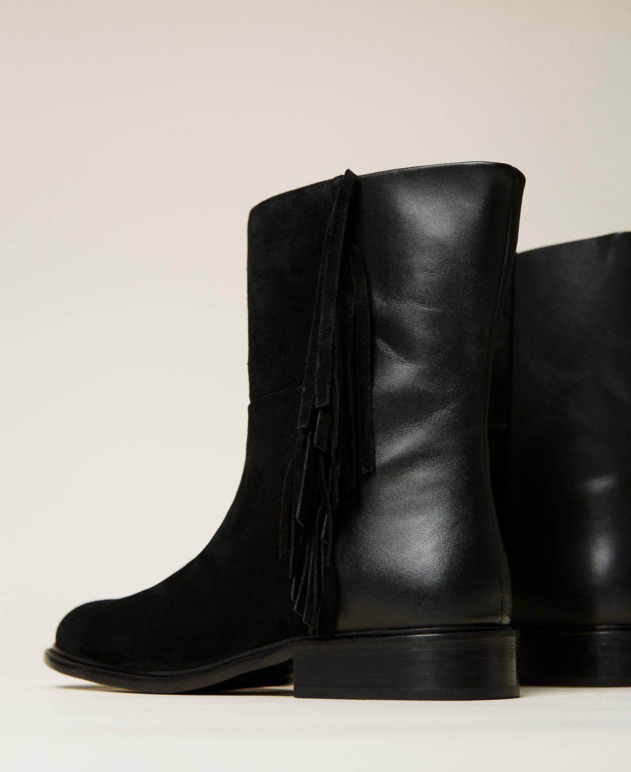 Leather biker boots with fringes Black Woman 212TCP108-03