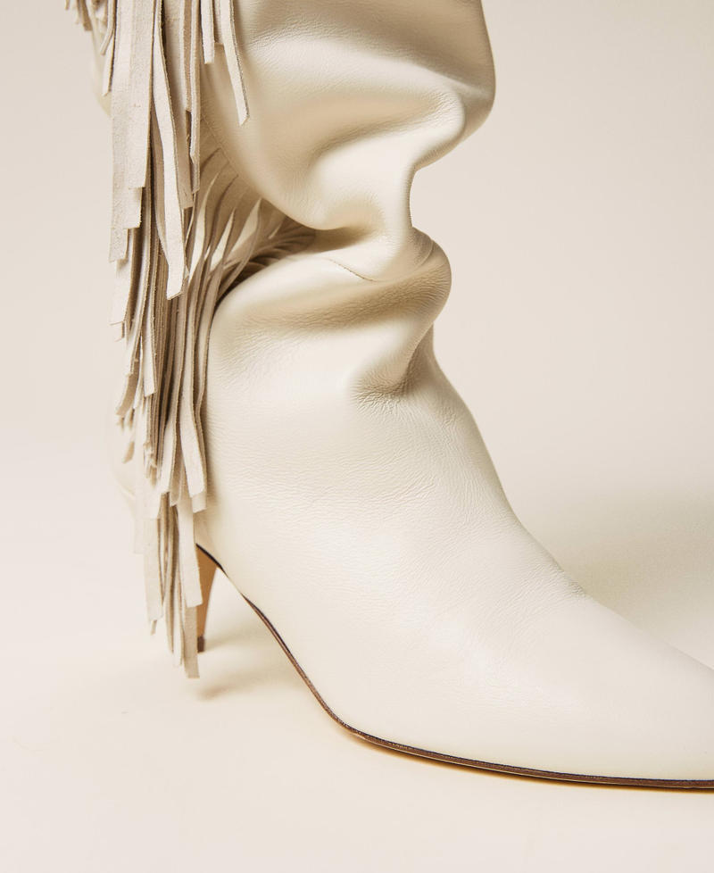 Leather high boots with fringes White Snow Woman 212TCP10G-04