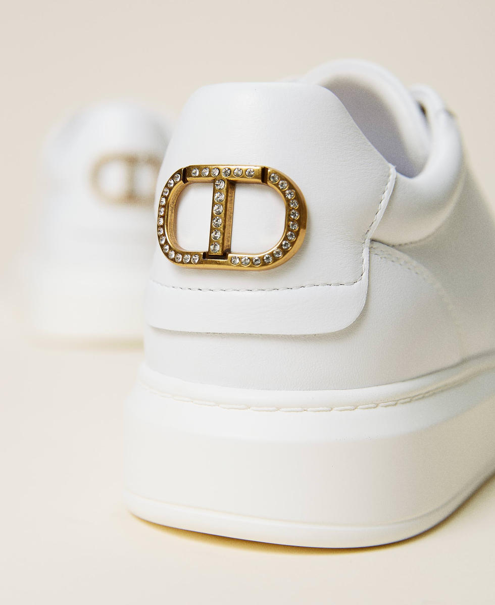 Baskets en cuir avec logo et strass