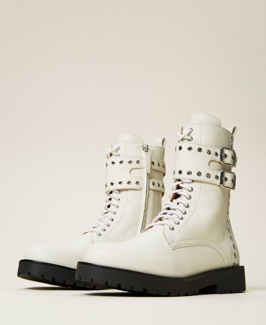 Anfibi con occhielli in metallo Bianco Neve Donna 212TCP200-01