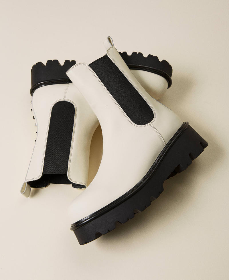 Stivaletti in pelle con borchie Off White Donna 212TCT012-01