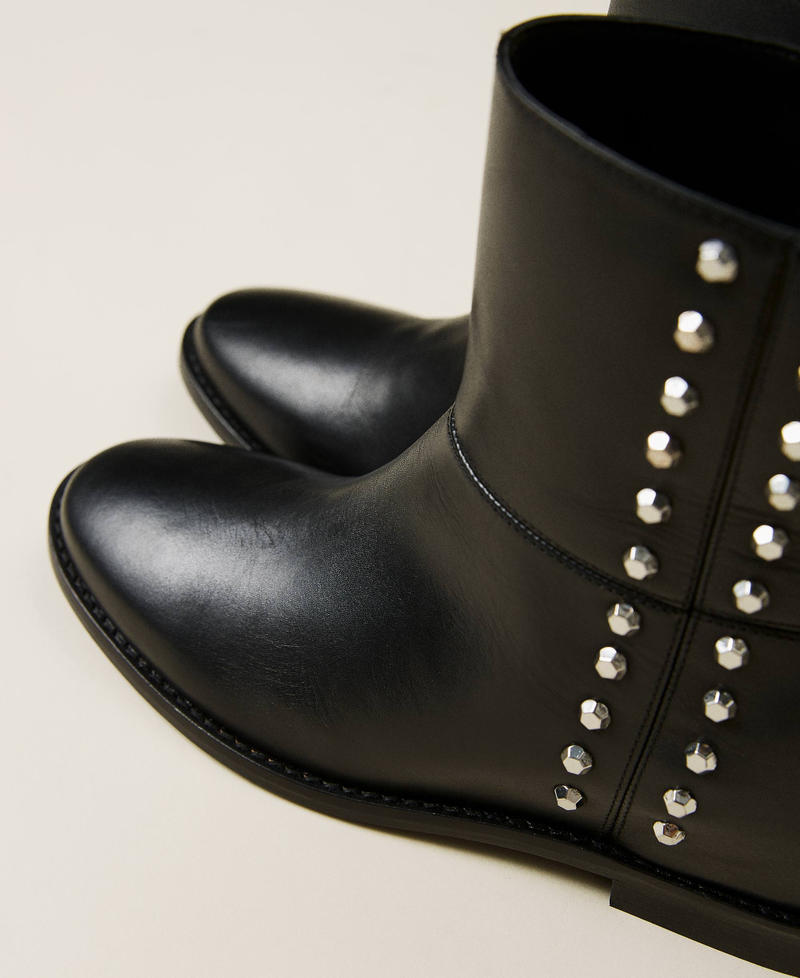 Leather boots with studs Black Woman 212TCT062-03