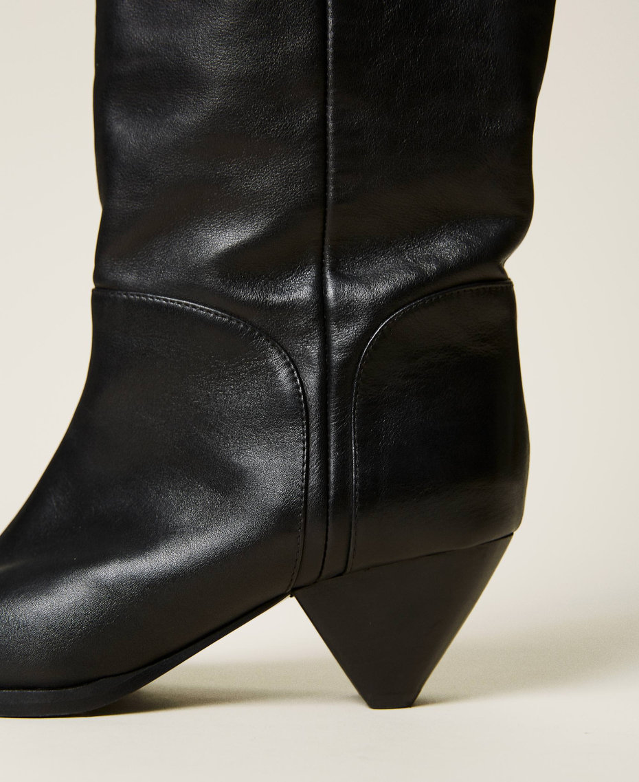 Thigh-high nappa boots with cone-shaped heel Black Woman 212TCT110-04