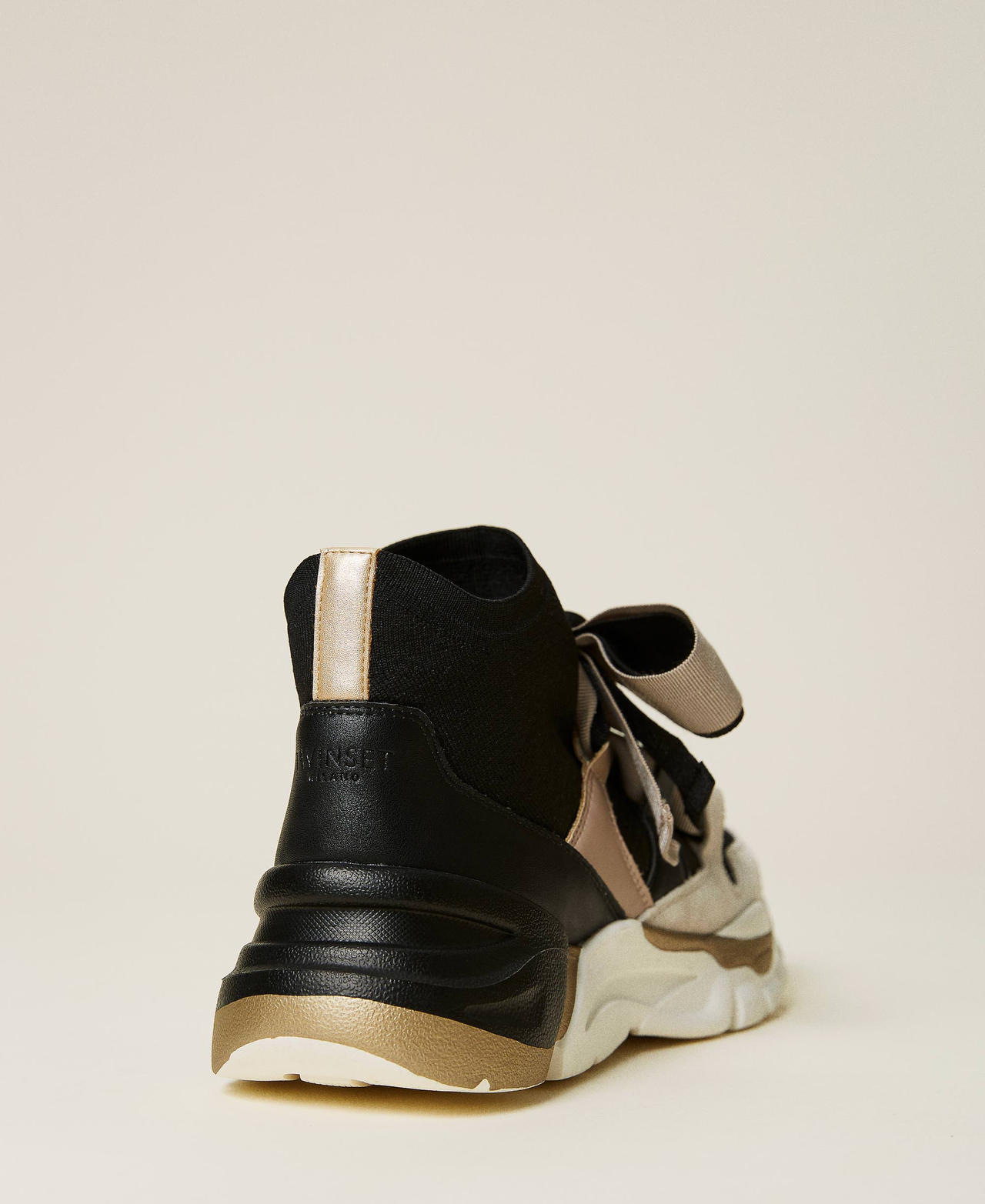 Sneakers in pelle con nastro Bicolor Nero / Beige "Creme Brulè" Donna 212TCT142-02