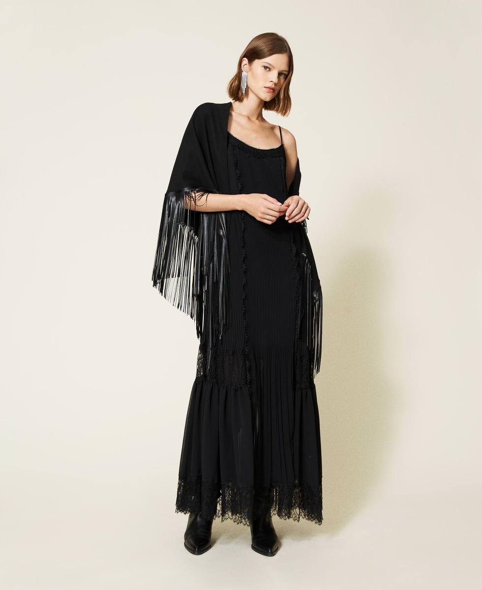 Poncho aus Tuch mit Fransen Schwarz Frau 212TO5040-01