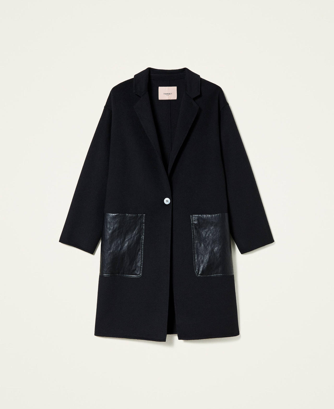 Double wool cloth coat with contrasting pockets Black Woman 212TP2013-0S