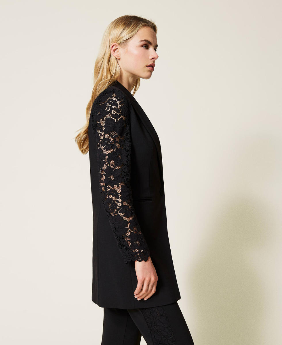 Chaqueta blazer con encaje macramé Negro Mujer 212TP2057-04