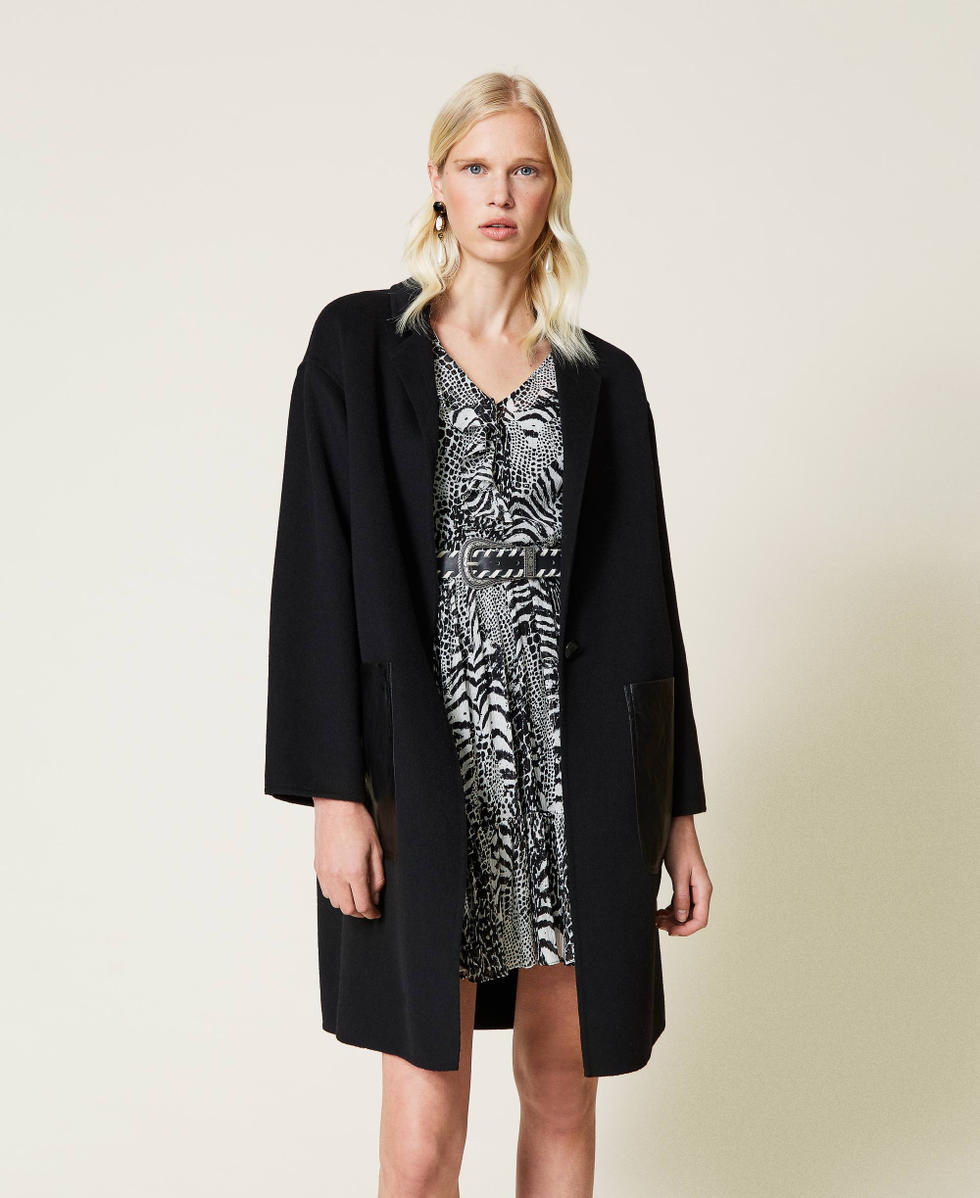 Robe en cr&eacute;pon animalier Imprim&eacute; Animalier Patch Neige / Noir Femme 212TP2102-0T