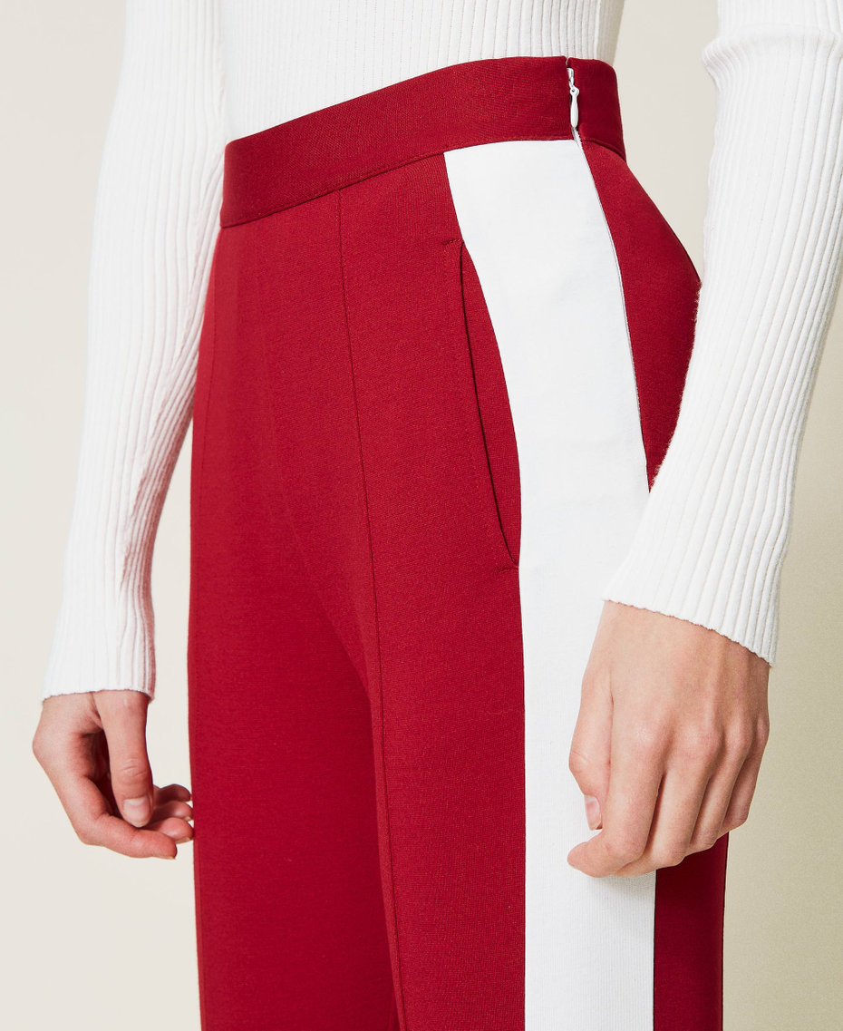 Legging bicolore avec étriers Bicolore Rouge Framboise Foncé / Blanc « Neige » Femme 212TP2163-05