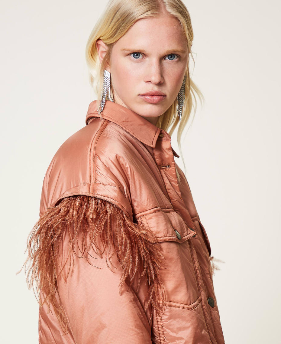 Wattierte Jacke mit Federn &bdquo;Tan Powder&ldquo;-Braun Frau 212TP2170-05