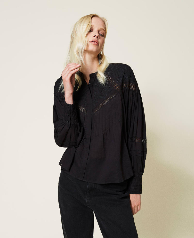 Muslin shirt with embroidery Black Woman 212TP2191-02