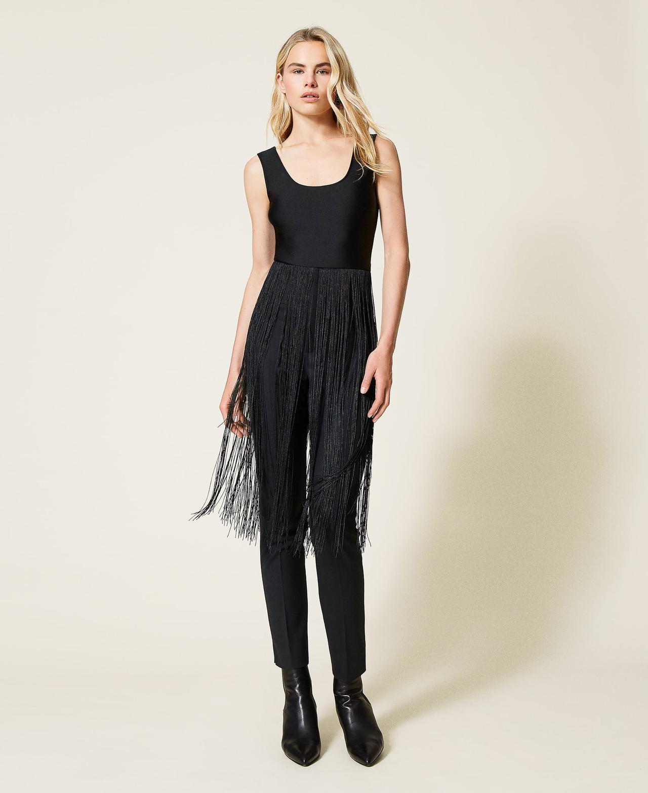 Body de punto con flecos Negro Mujer 212TP2310-02