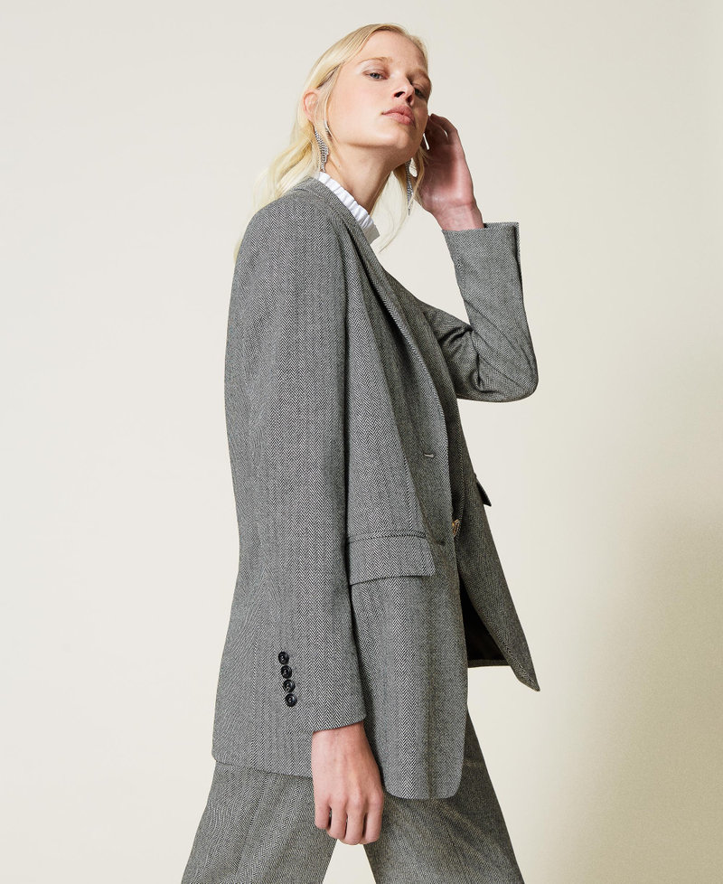 Wool blend blazer with chevron pattern Black / “Snow” White Chevron Woman 212TP2550-02