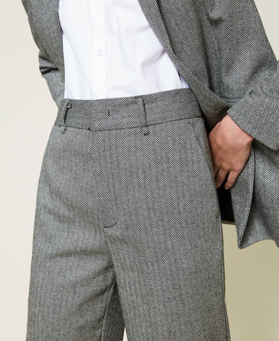 Pantalon ample en laine mélangée Chevron Noir / Blanc « Neige » Femme 212TP2553-04