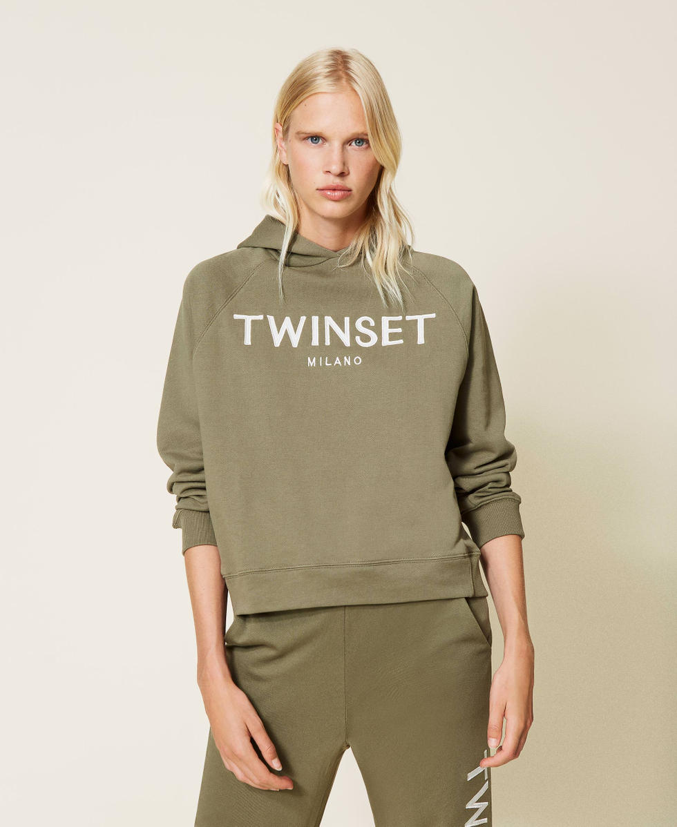 Hoodie with logo embroidery