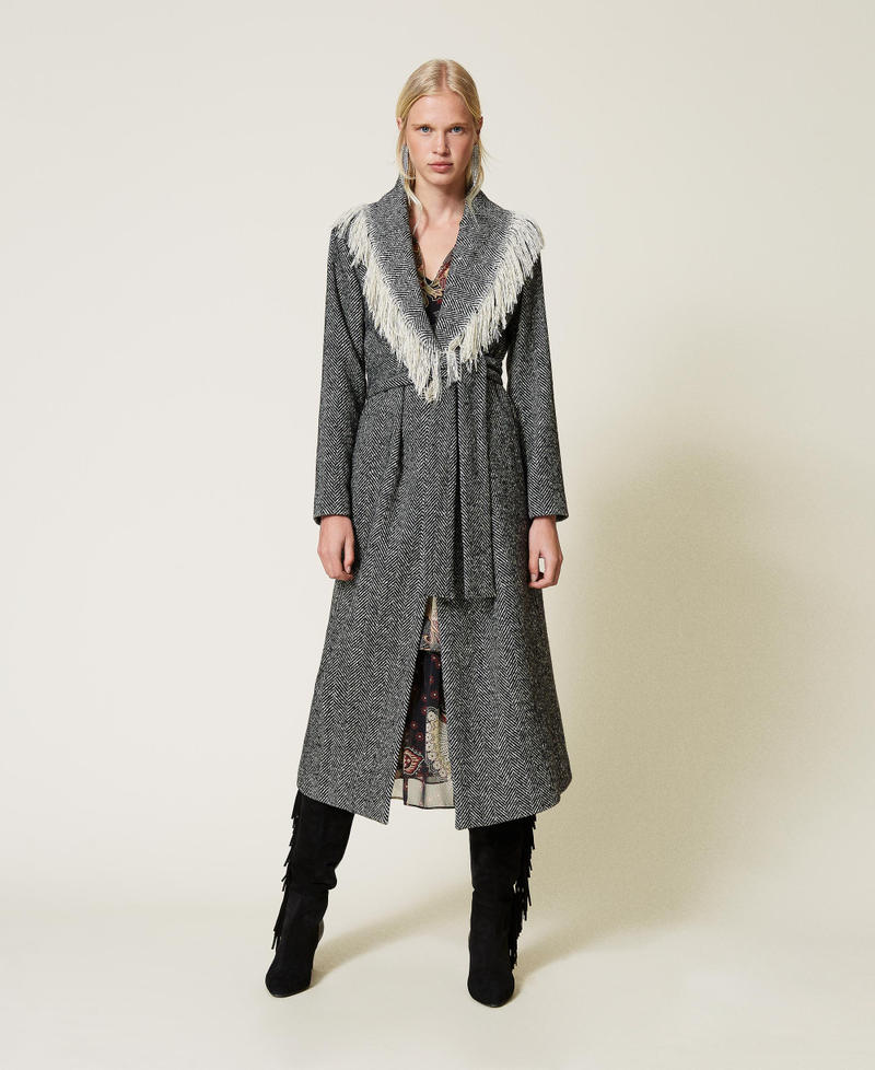 Chevron wool cloth coat with fringes Black / “Snow” White Herringbone Woman 212TP2610-01