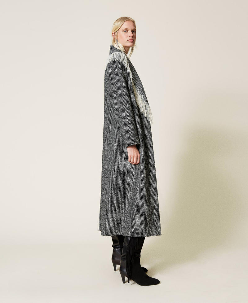 Chevron wool cloth coat with fringes Black / “Snow” White Herringbone Woman 212TP2610-04