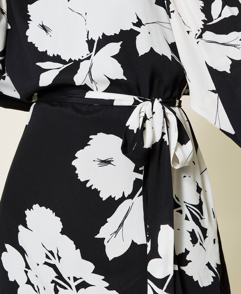 Crêpe tunic dress with floral print “Snow” White / Black Floral Print Woman 212TP2637-05