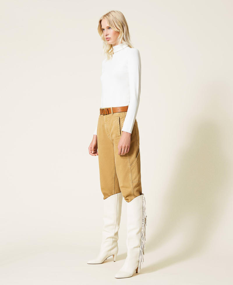 Pull col roul&eacute; avec logo Blanc Neige Femme 212TP3104-02