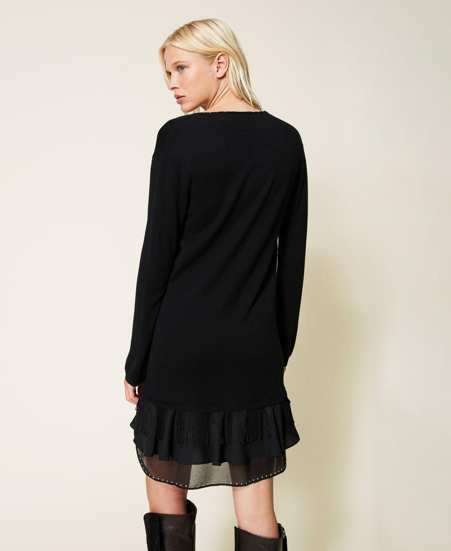 Kleid aus Wollmischung mit Nieten und Fransen Schwarz Frau 212TP3191-04
