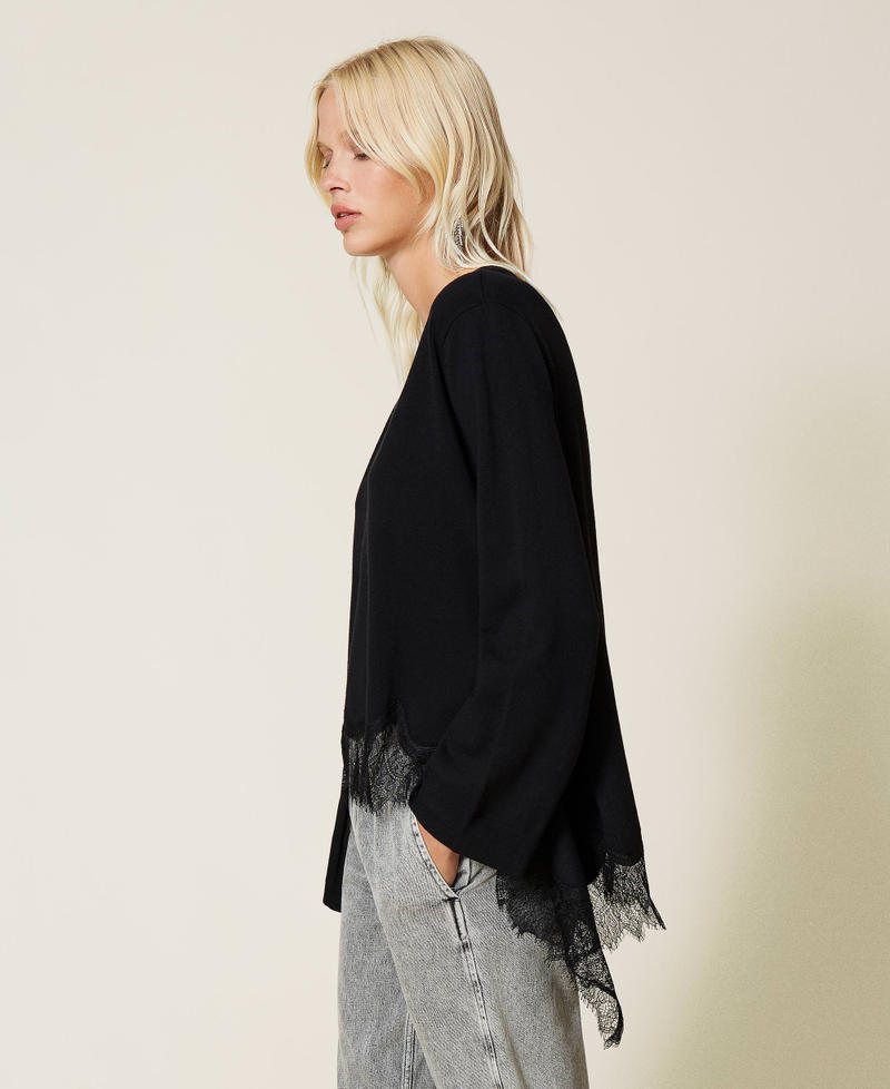 Pull avec dentelle festonn&eacute;e Noir Femme 212TP3204-02