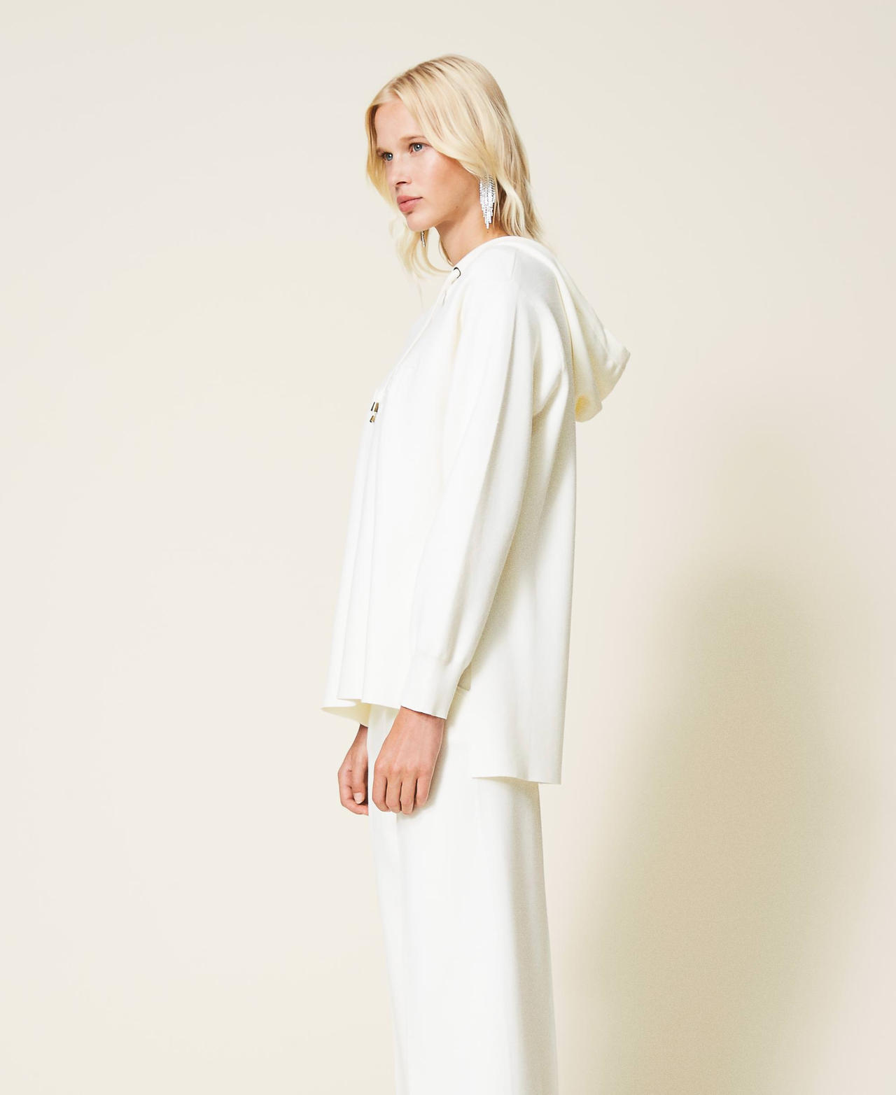Felpa in maglia con cappuccio Bianco Neve Donna 212TP3244-02