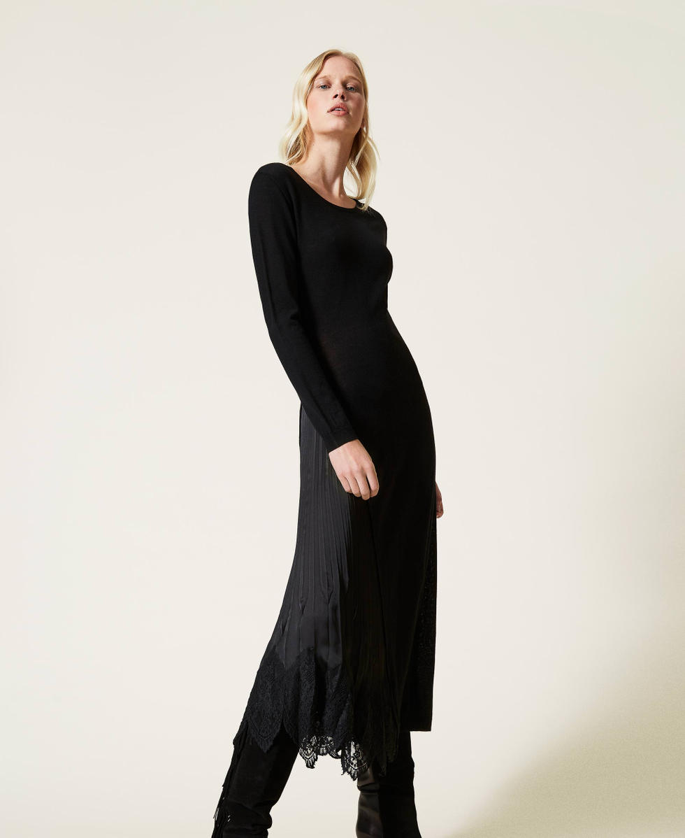 Abito pizzo shop nero lungo